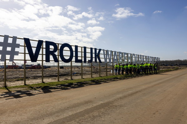 vrolijkwarehousevoordsv